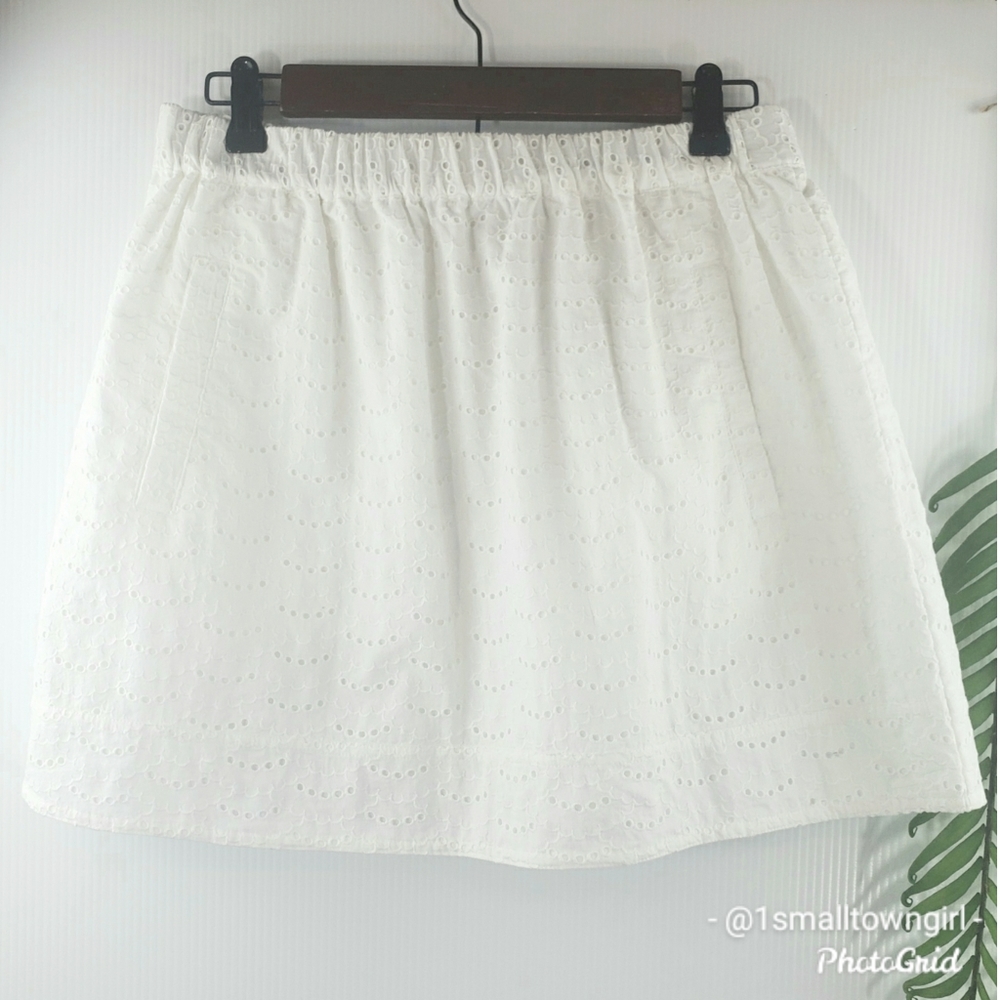 J. Crew eyelet circle mini skirt lined S white NWT